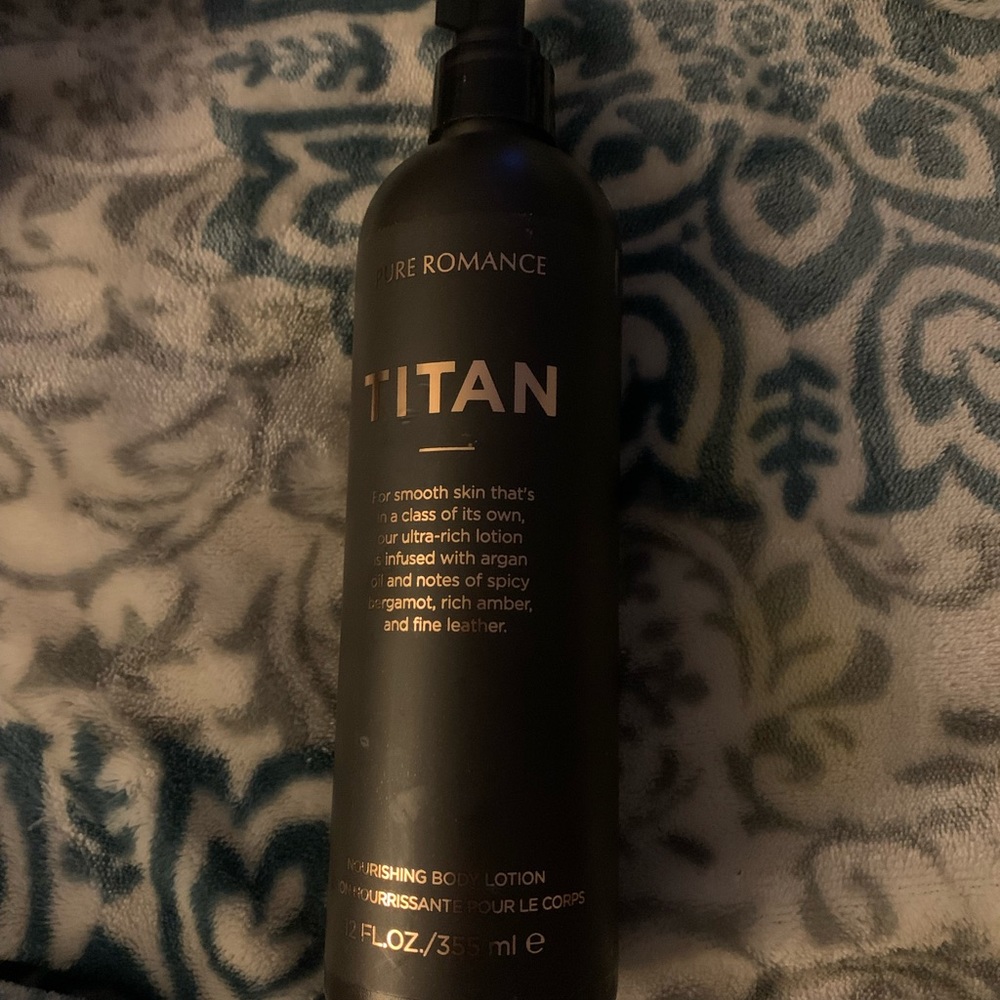 Nourishing body lotion